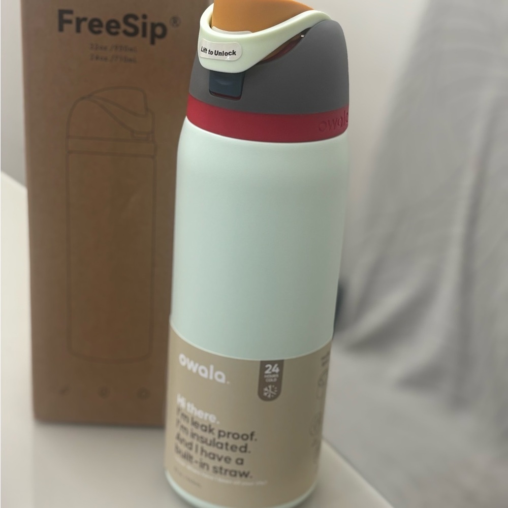 Owala Mint and Red Insulated Water Bottle